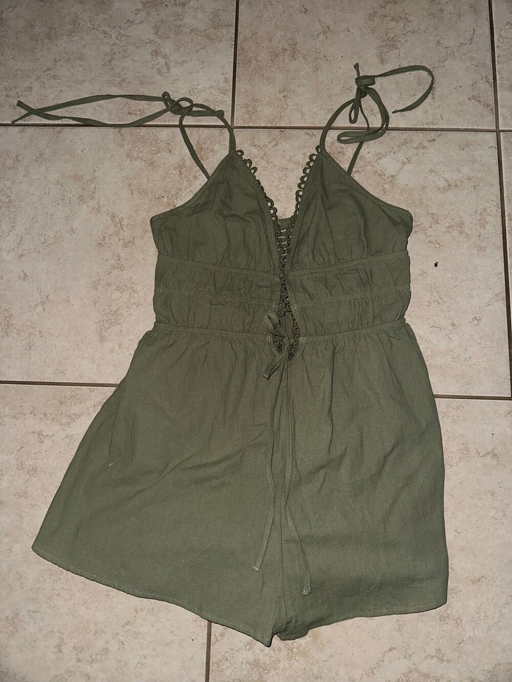SHEIN Olive Green Lace-Up Halter Romper Women’s XL Boho Summer